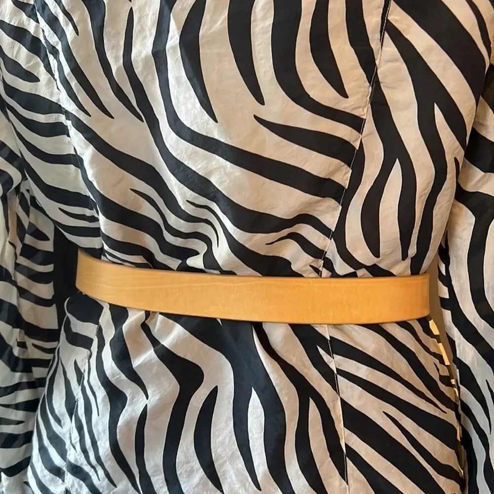 Kenneth Cole genuine Italian leather yellow gold waist belt with branded tag L - Picture 2 of 8